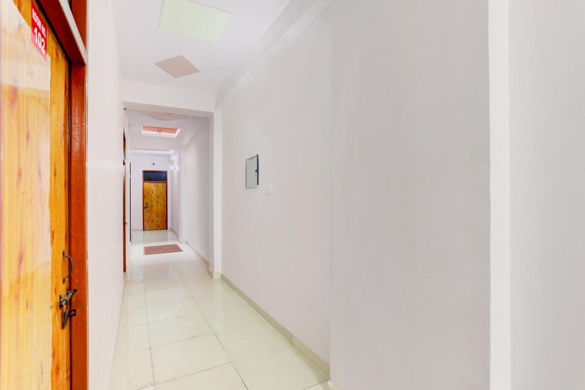 Hotel O Blu Moon Ghaziabad Luaran gambar