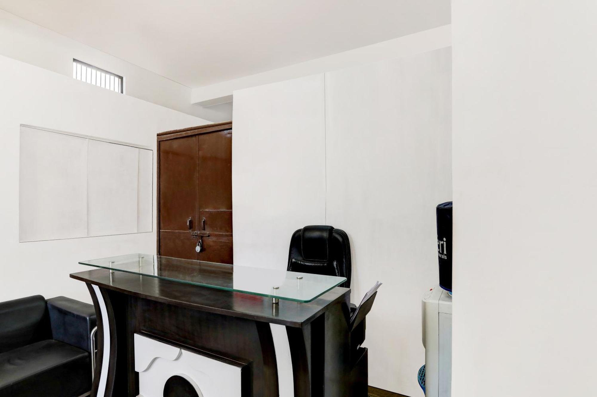 Hotel O Blu Moon Ghaziabad Luaran gambar